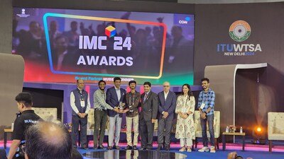 IIIT Hyderabad’s Smart City Living Lab Wins "Best Education Institute Exhibit Of The Year" Award at India Mobile Congress 2024