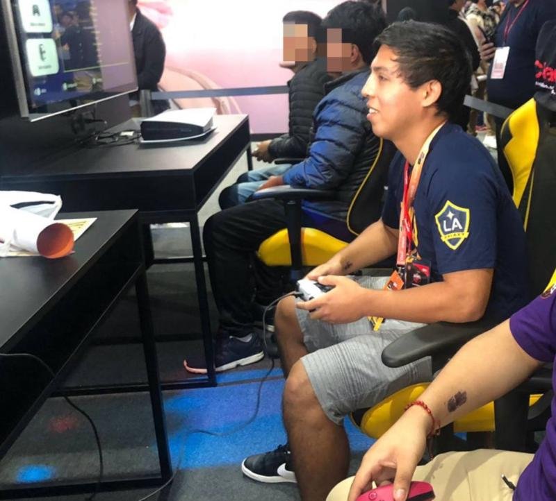 Jhon Rebatta Lam competed in an efootball tournament in Peru