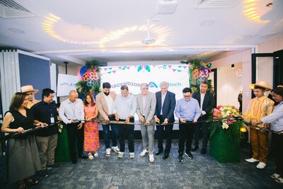 The Ascendion and Philtech Inc. team during the inauguration at the Cebu GCC The Ascendion and Philtech Inc. team during the inauguration at the Cebu GCC