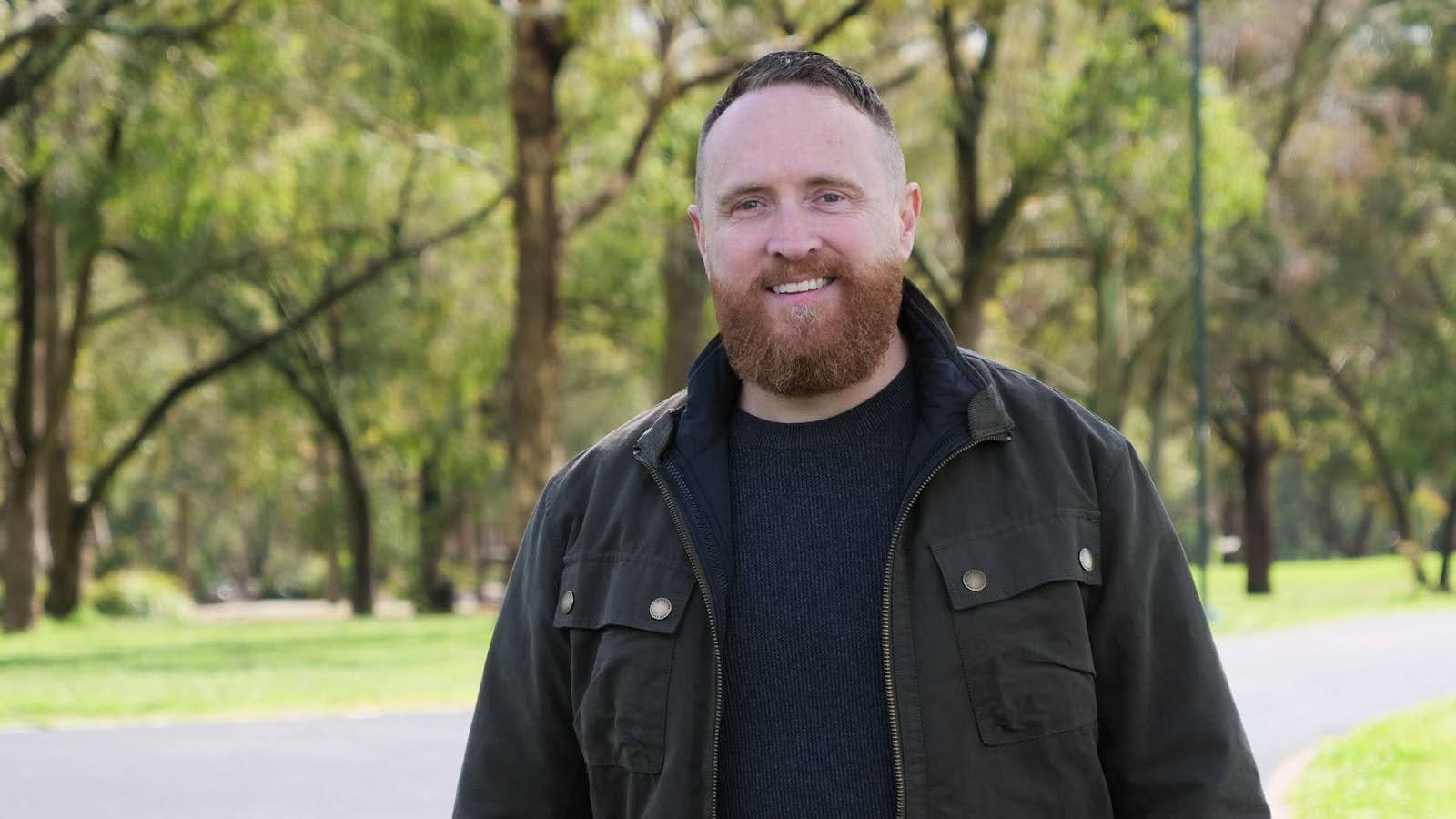 Dating Coach Dan Bacon Marks 20 Years Guiding Men Through Modern Relationship Challenges