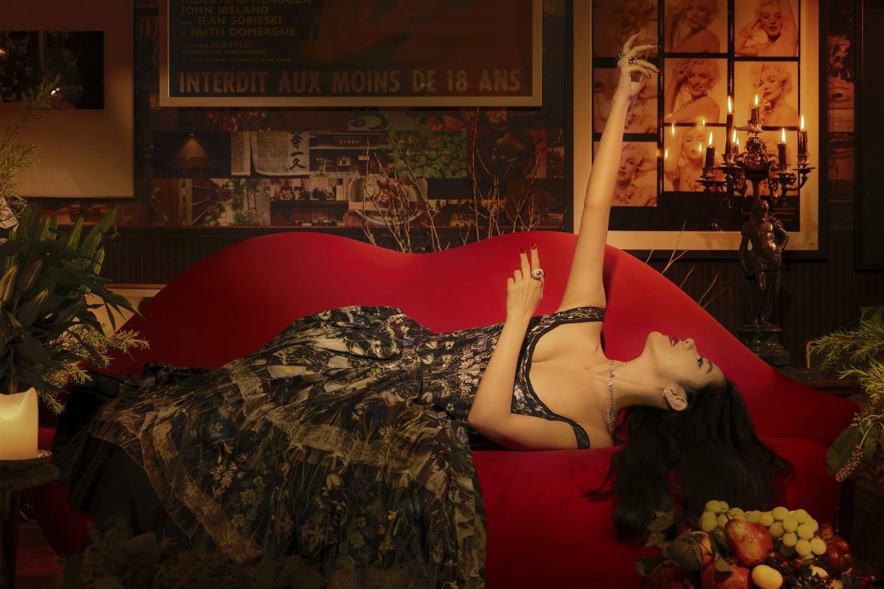 DR H WUJI Smart Ring with a Fine Jewelry Design Language.jpeg